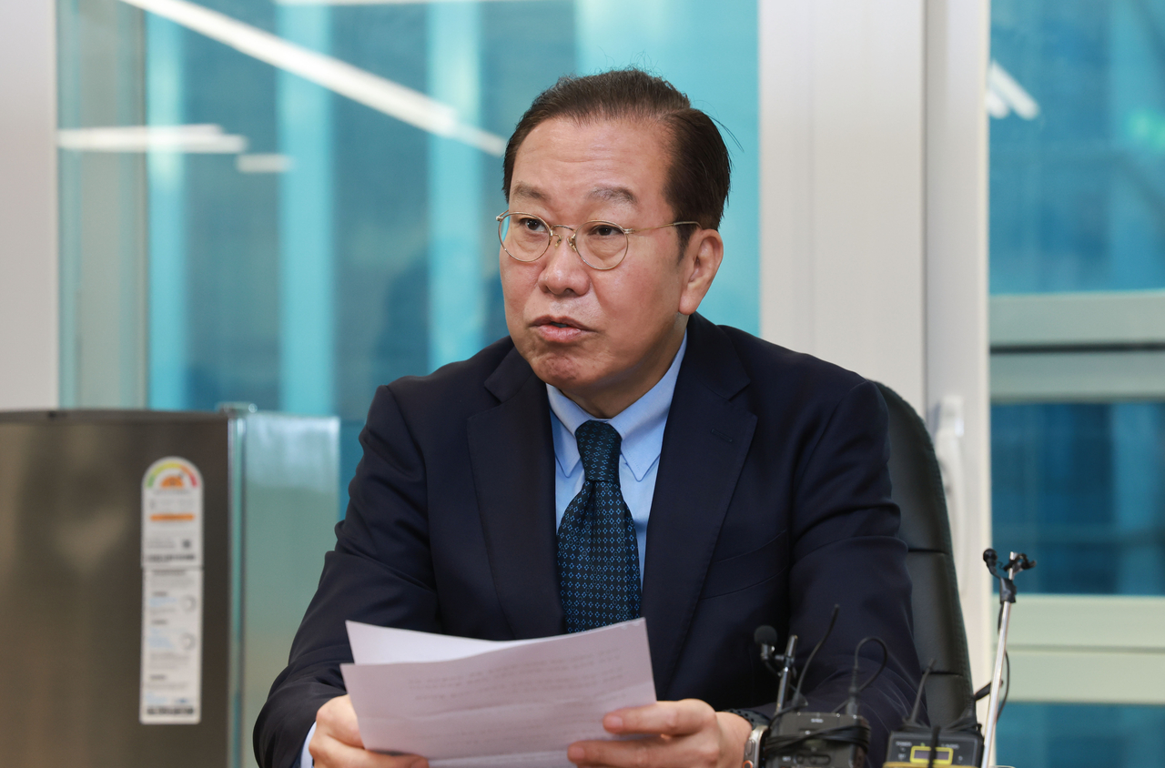 권영세 국민의힘 비상대책위원장이 15일 서울 여의도 국민의힘 중앙당사에서 열린 공정경선 대책회의에서 발언하고 있다. [연합]