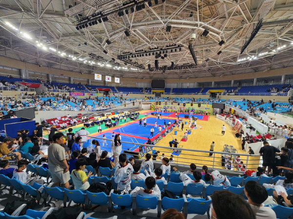 한국중고태권도연맹회장기 전국태권도대회.[김천시 제공]
