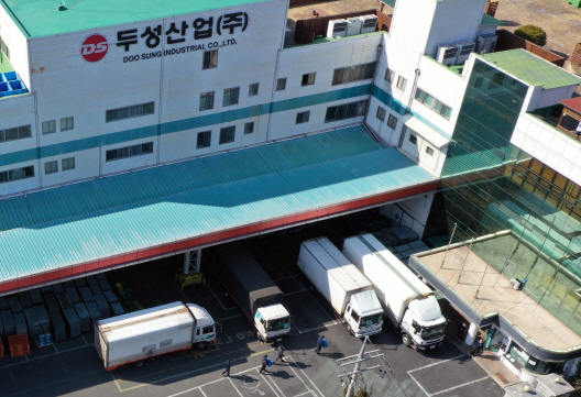 국내 1호 중대재해처벌법 위반 기소 대상 두성산업 [연합]
