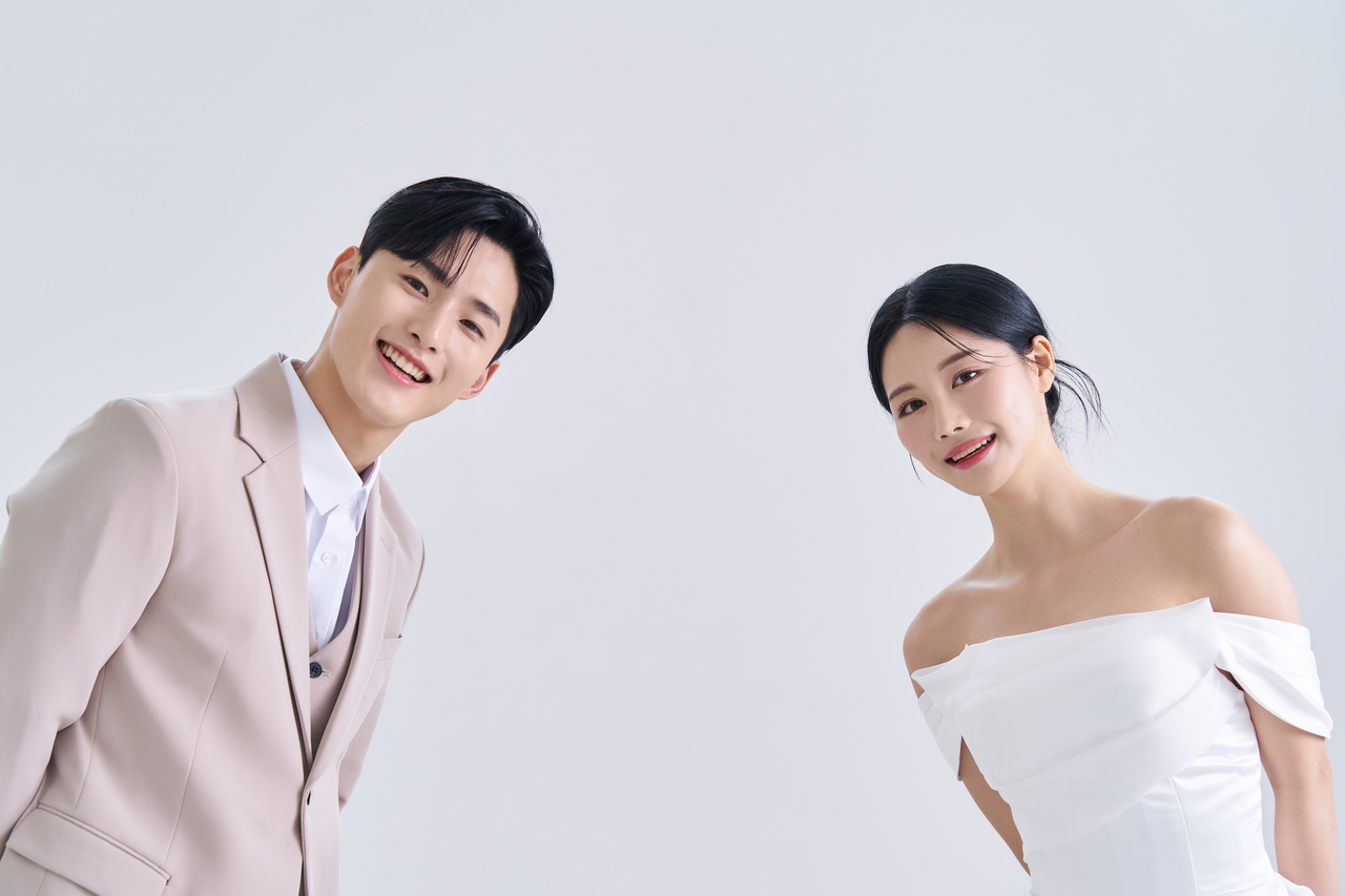 금융자산 10억원 이상을 보유한 신혼부부와 예비 신혼부부의 절반 가량은 보유 자산의 대부분이 상속인 것으로 나타났다. 사진은 기사와 무관한 이미지. [게티이미지뱅크]