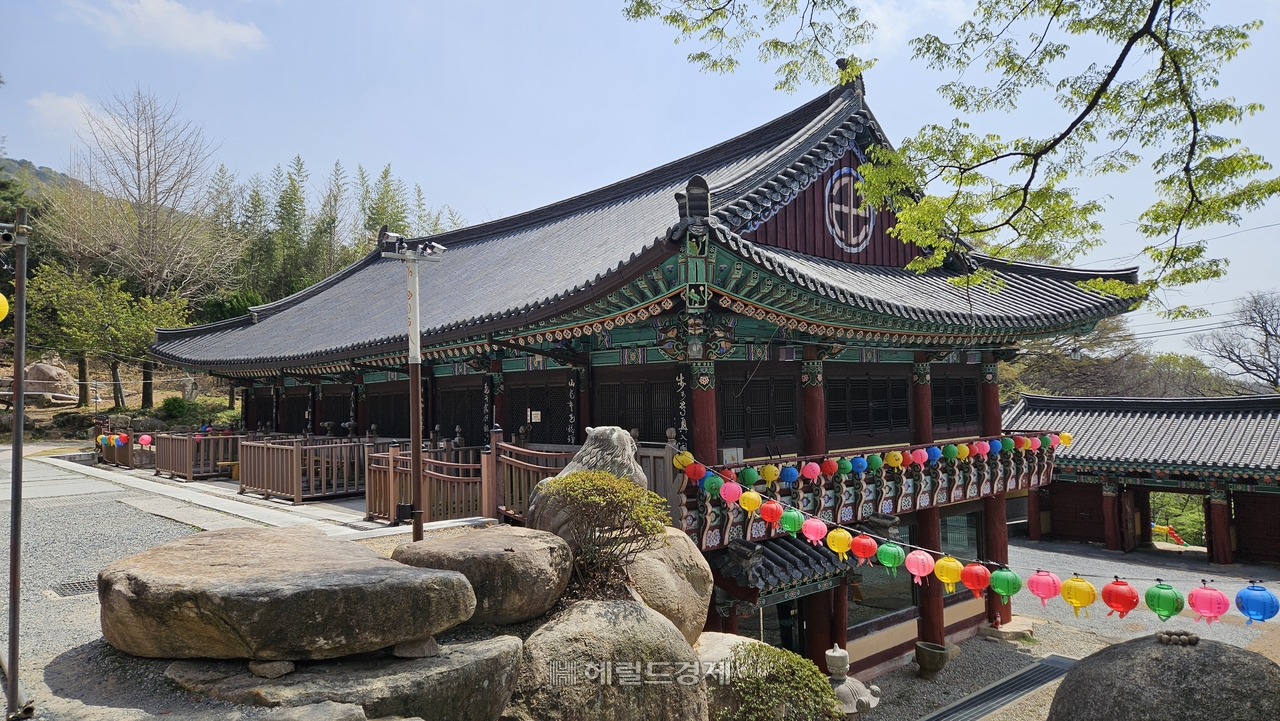 은하사 보제루