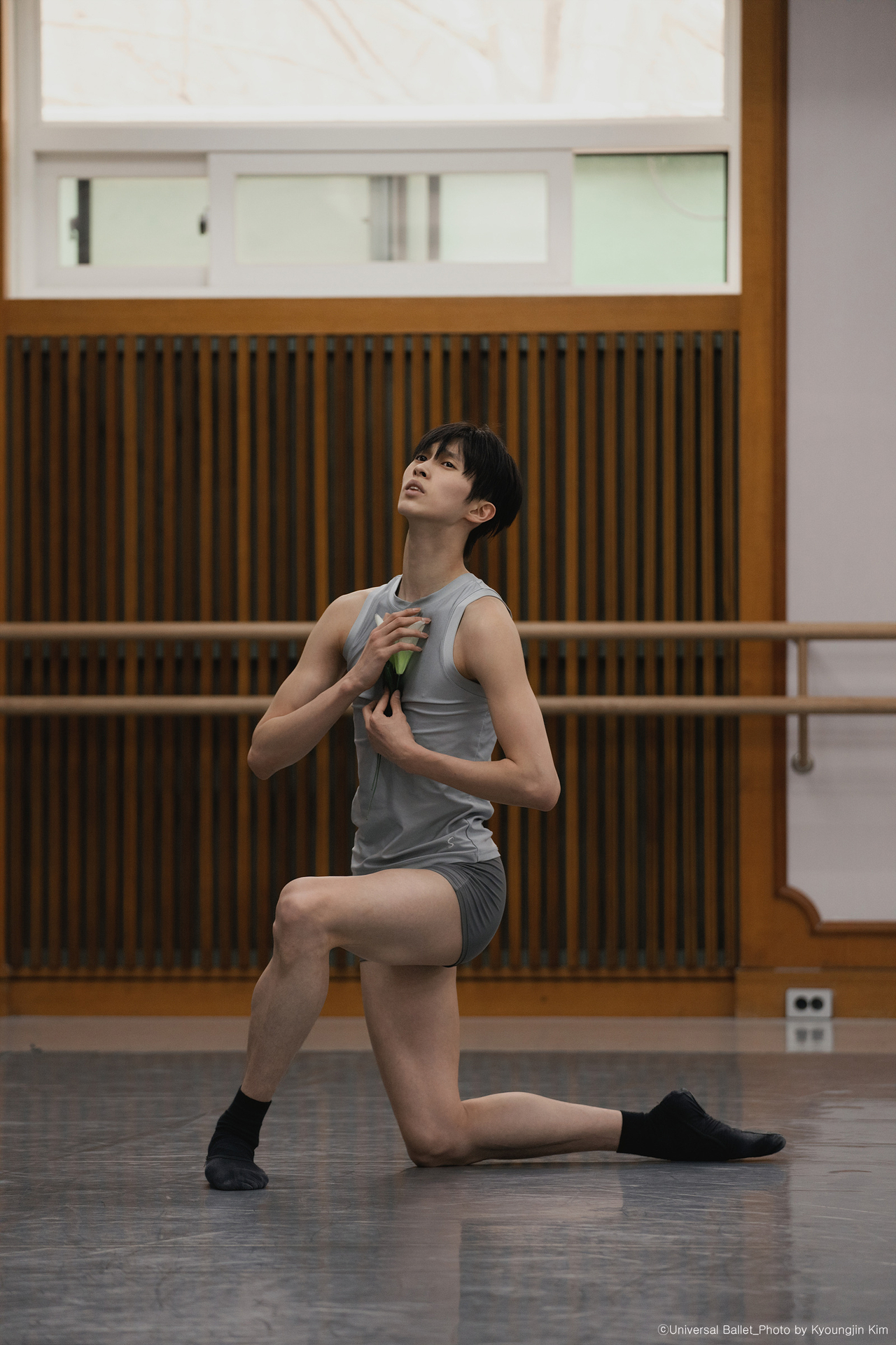 Jeon Min-chul rehearses for “Giselle." (Universal Ballet)