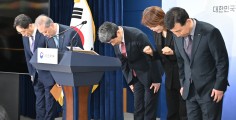 압박에서 호소로 돌변한 정부…이주호 “의대생 복귀 결단해달라”[세상&]
