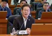 이재명, 거침없는 경제 행보…AI·방산·웹툰 찍고 금투협 만난다 [이런정치]