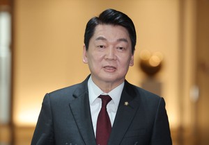 People Power Party presidential aspirant urges Yoon Suk Yeol to leave party