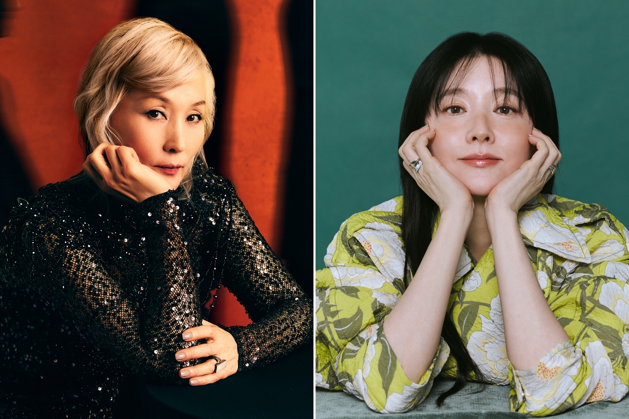 Lee Hye-young (left) and Lee Young-ae in concept photos for "Hedda Gabler" (National Theater Company of Korea, LG Arts Center)