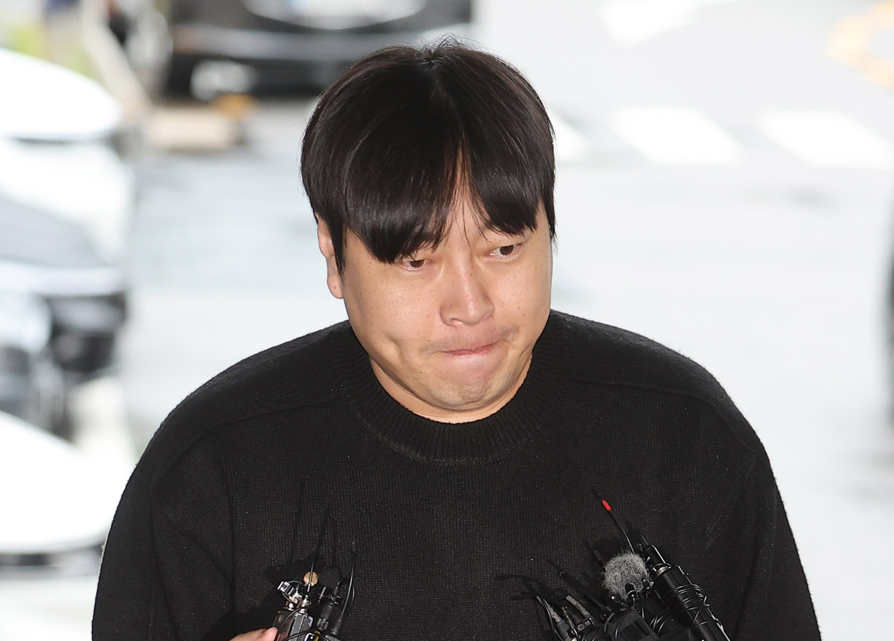 인터넷 불법 도박 사실을 고백한 개그맨 이진호. 연합뉴스