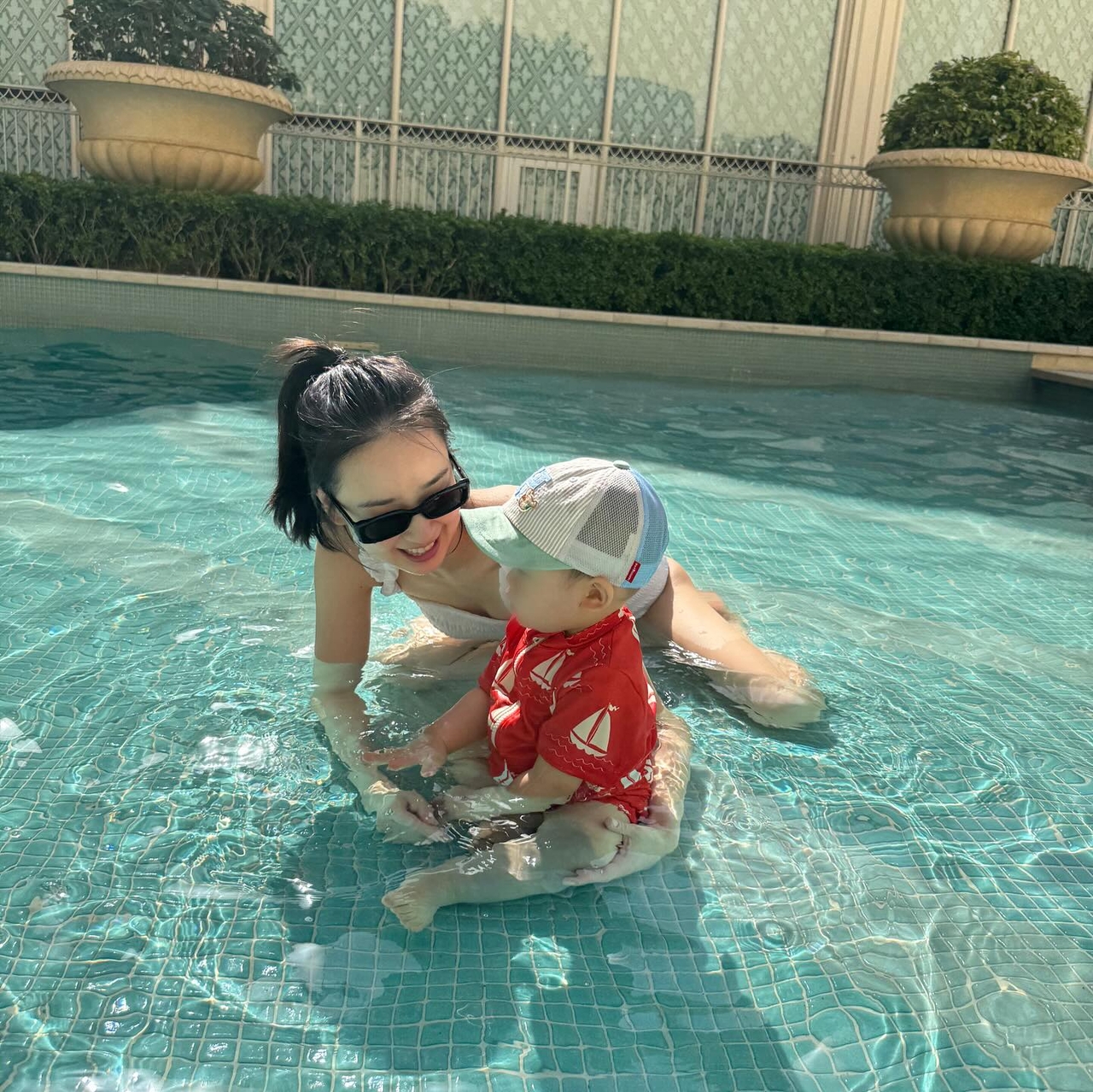 Son Yeon-jae​ travel Photo