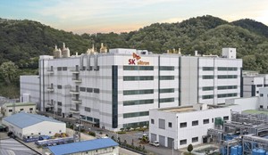 Top-tier private equity firms vie to acquire SK's chip wafer producer