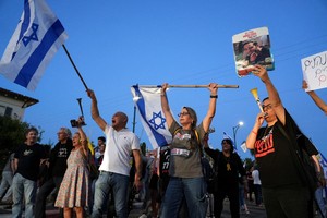 Israel's Netanyahu says military to increase pressure on Hamas