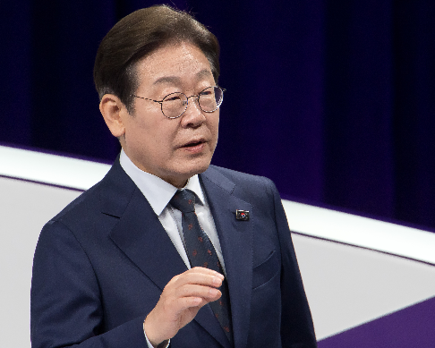 Former Democratic Party leader Lee Jae-myung (Yonhap)