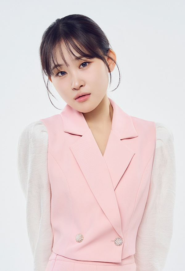 김다현