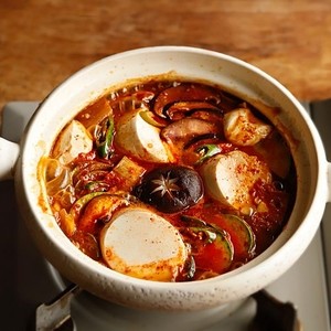 12. Sundubu jjigae (soft tofu stew)