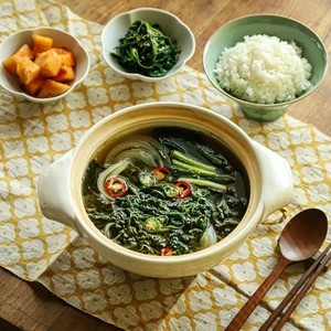 78. Ssukguk (mugwort soup)