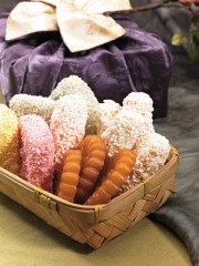 88. Hangwa (traditional Korean confections)