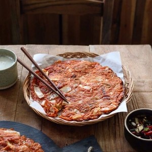 99. Kimchijeon (kimchi pancake)