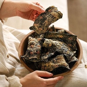 97. Gim bugak (laver chips)