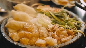 19. Gopchang (grilled intestines)