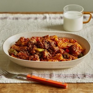 Spicy pan-fried chicken