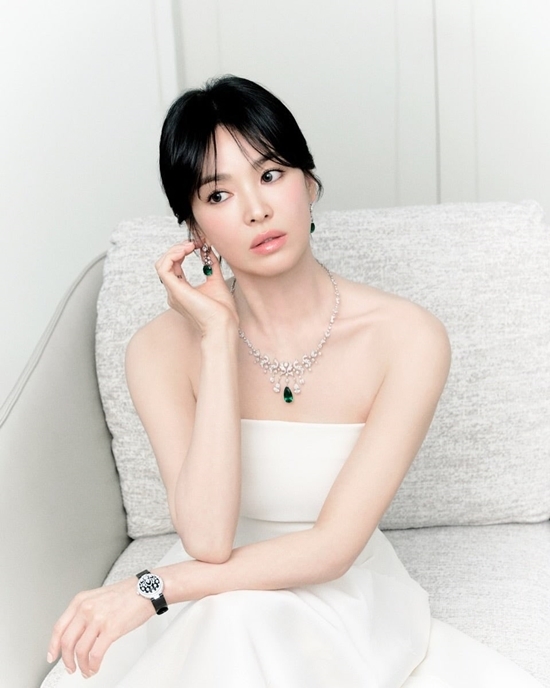 사진=송혜교 채널