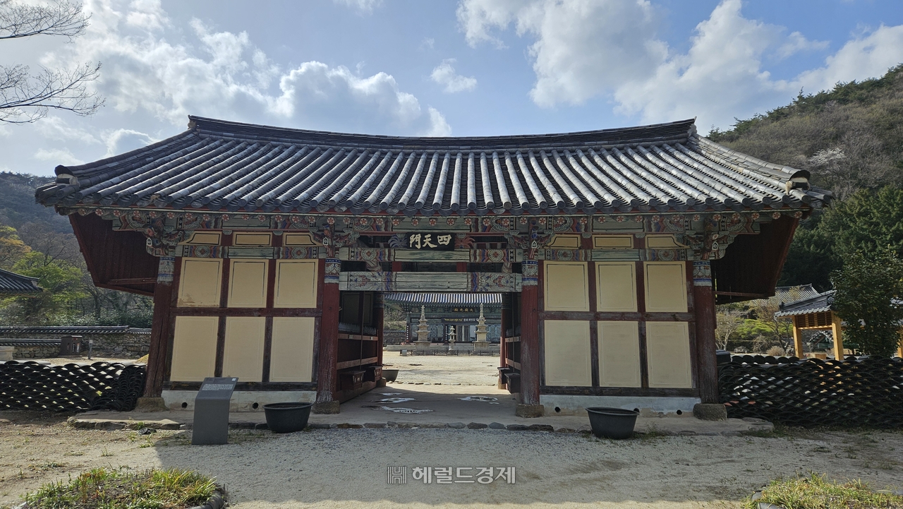 사천문