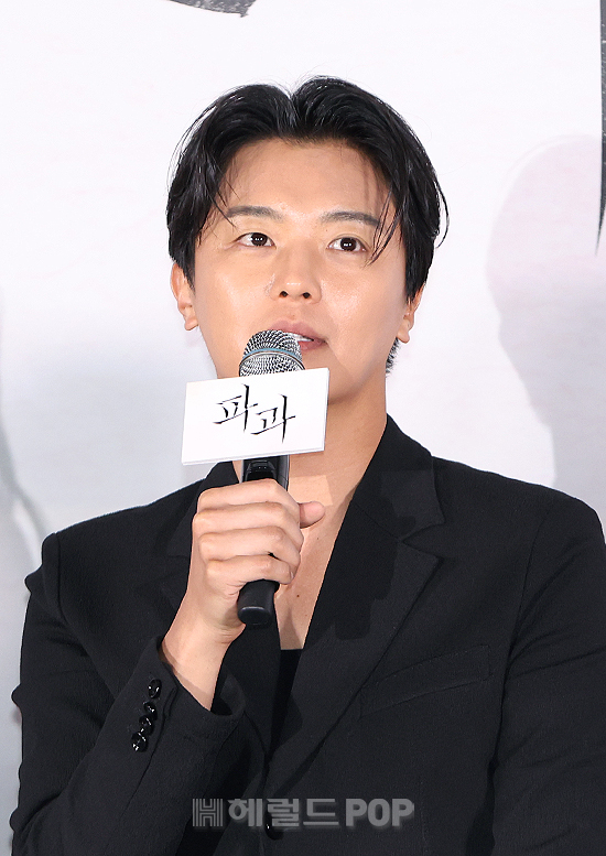 배우 연우진/사진=민선유 기자