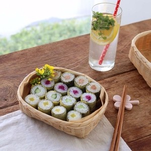 Mini egg gimbap