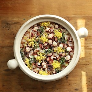 Octopus pot rice