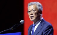 민주당 “文 억지 기소한 검찰…대선 앞두고 정치행위”