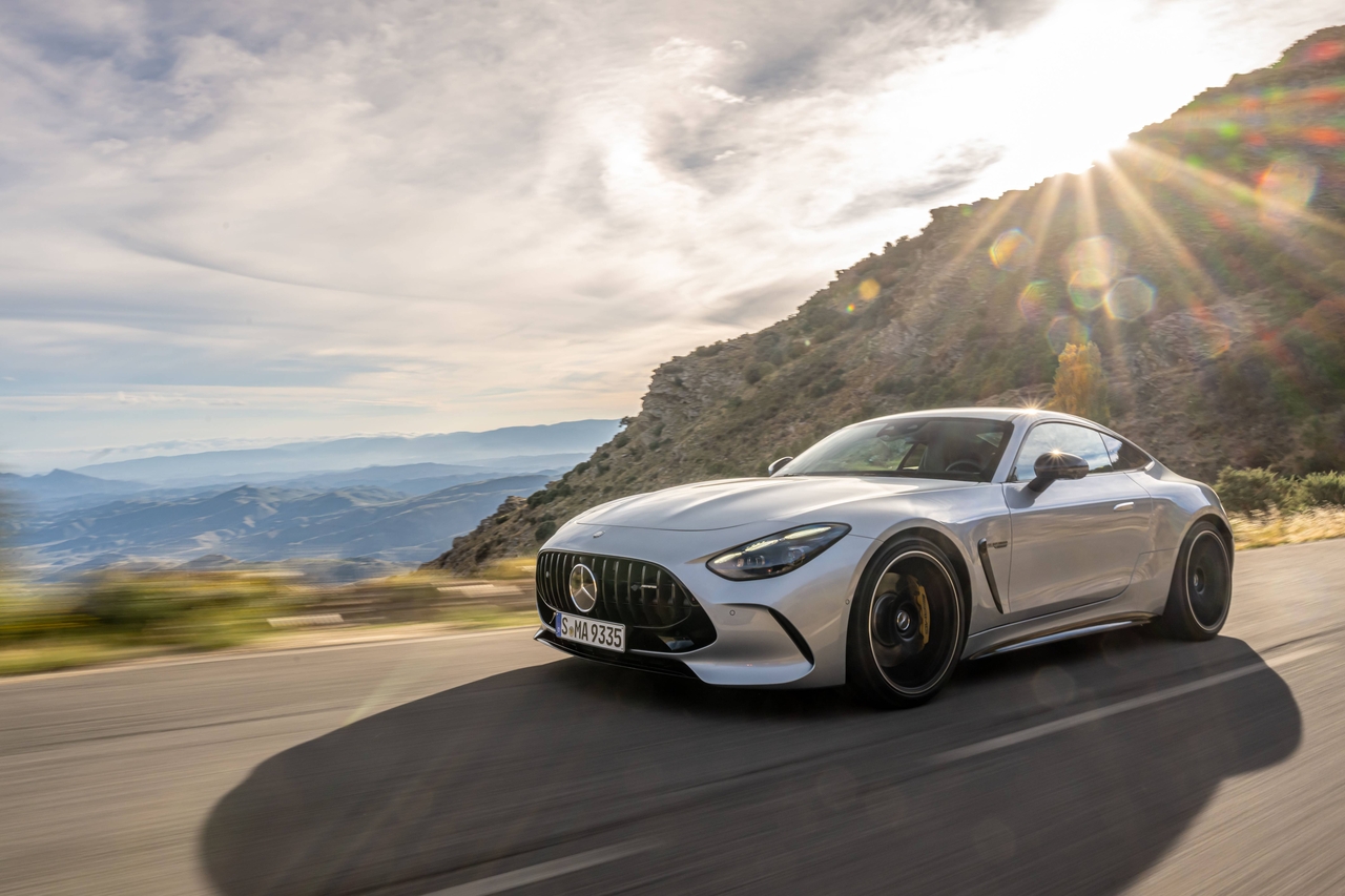 Mercedes-AMG GT 55 4MATIC+ Coupe (Mercedes-Benz Korea)
