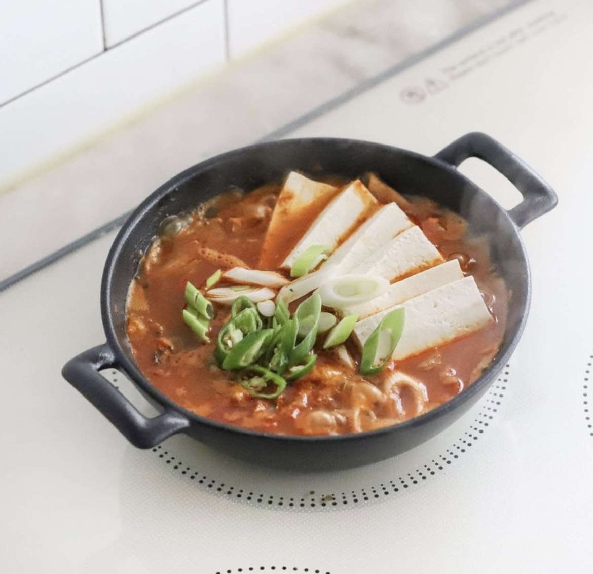 Tuna kimchi jjigae (W Table)