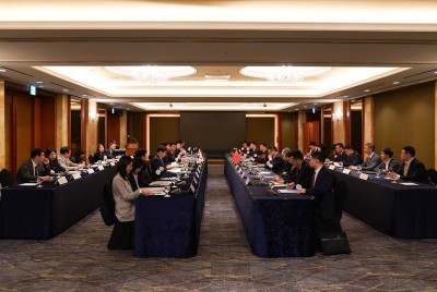 Seoul, Beijing at odds over West Sea structures, but vow to keep talking