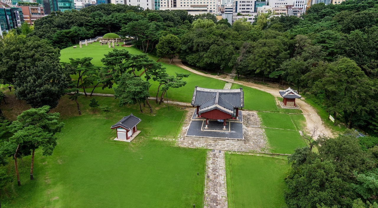 The royal tomb Seolleung in Gangnam-gu, Seoul (Korea Heritage Service)