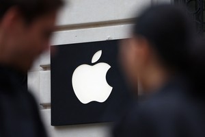 EU slaps fines on Apple and Meta, risking Trump fury