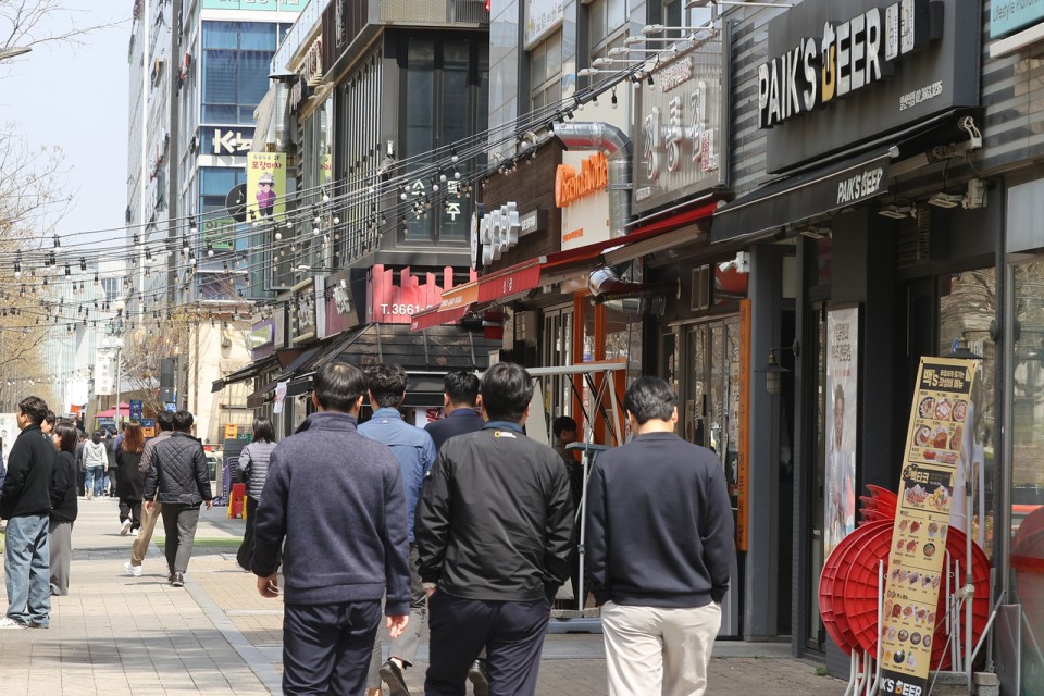 2월 은행 대출 연체율 0.58%…6년 3개월 만에 최대