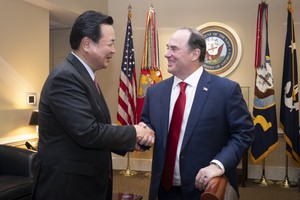 US Navy chief likely to visit South Korea next week: sources