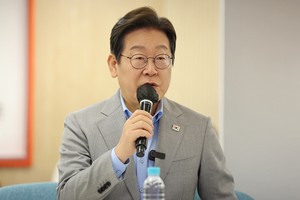 이재명, 프란치스코 교황 조의문 전달…“평화·포용의 말씀에 경의”