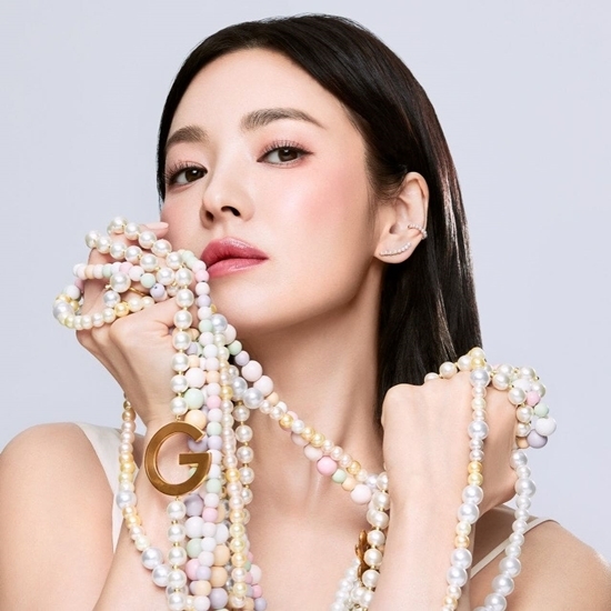 사진=송혜교 채널
