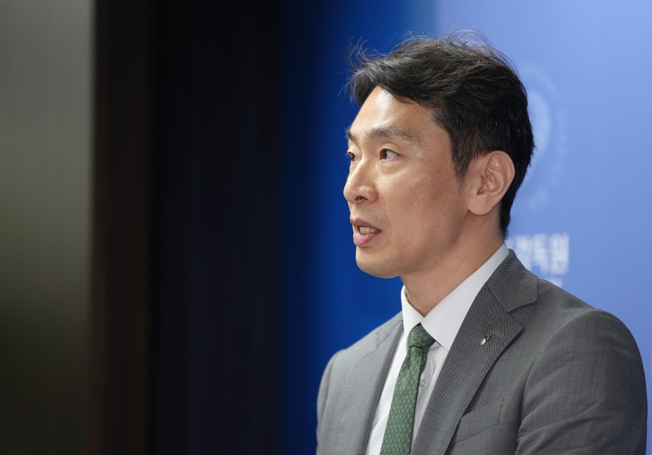 이복현 “미국에도 주주 충실 의무 있다…상법 개정 반대는 나쁜 거짓말”