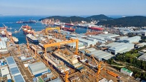 한화오션 초대형 부유식 도크·해상 크레인 도입…6000억 투자