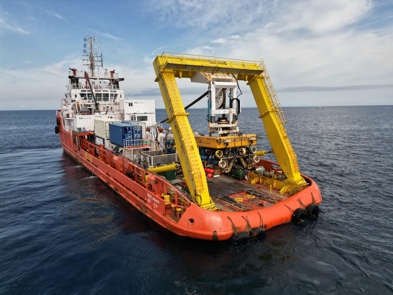 LS Marine Solution's subsea cable installation vessel Miraero in operation. (LS Marine Solution)