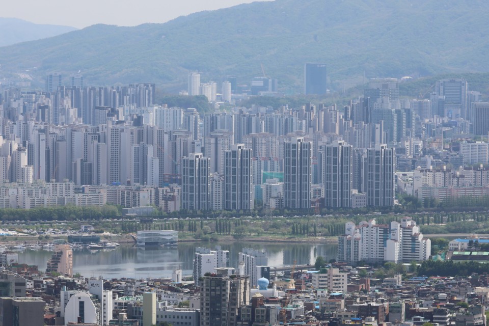 내달 전국 아파트 1.7만가구 공급…강동·고척·대조서 분양 나선다[부동산360]