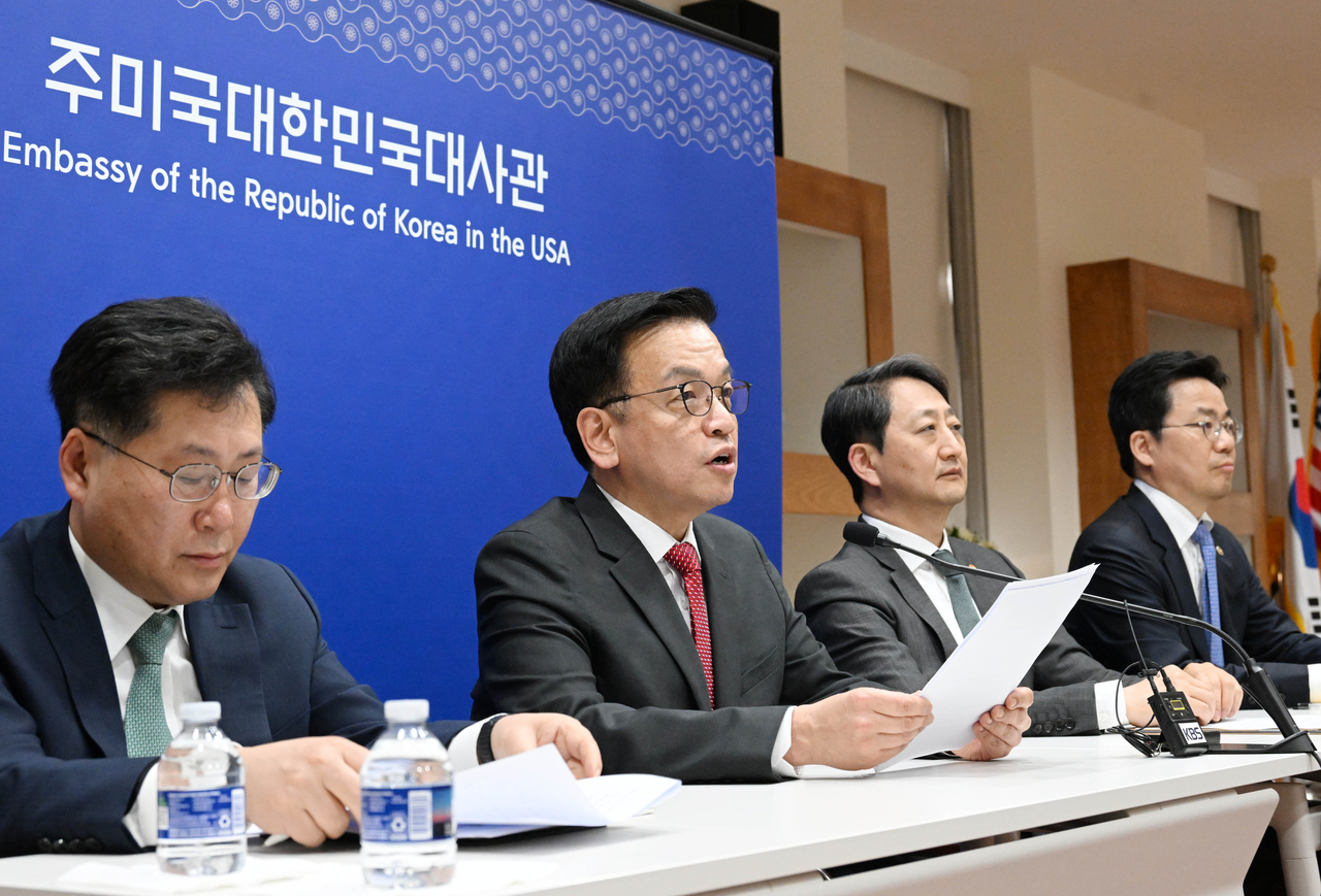 South Korea's Finance Minister Choi Sang-mok speaks at the briefing on the results following the US-Korea Trade talks, at the Embassy of the  Korea in Washington on Thursday. (Yonhap)