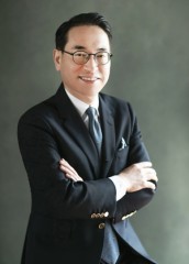 [단독] 홍원표 SK쉴더스 대표 ‘전격 사임’