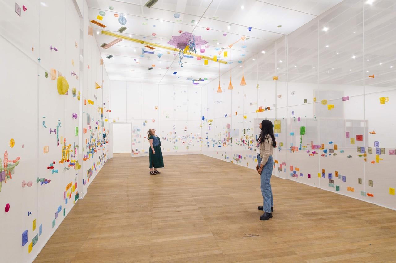 ‘더 제네시스 익스비션: 서도호: Walk the House’ 테이트 모던 전시 전경. [Courtesy of the artist, Lehmann Maupin, New York, Seoul and London and Victoria Miro. ⓒDo Ho Suh. Photo ⓒ Tate (Jai Monaghan)]