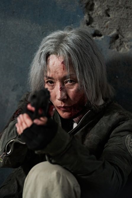 Lee as Hornclaw in "The Old Woman with the Knife" (Next Entertainment World)