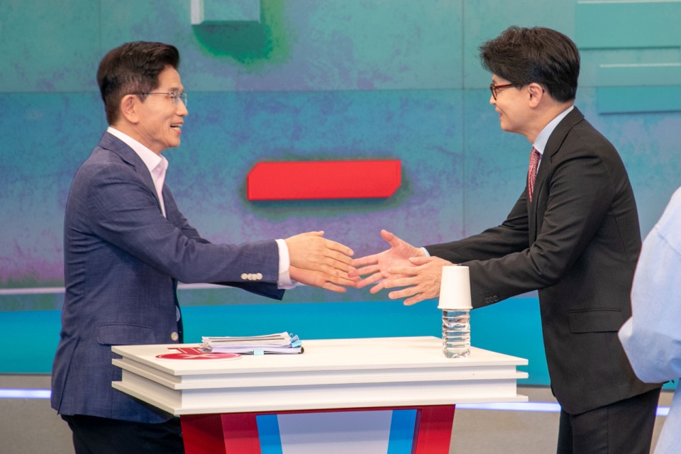 한동훈 “이낙연, 갑질하듯 당명 변경 요구”…김문수 “마음 아프다”
