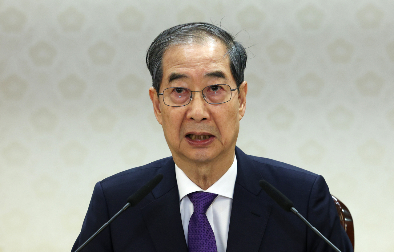 한덕수 대통령 권한대행 국무총리가 1일 서울 종로구 정부서울청사에서 열린 안보관계장관회의에서 발언하고 있다. [연합]