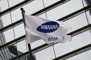 Samsung to support foreign language speaking test fees for DX division employees