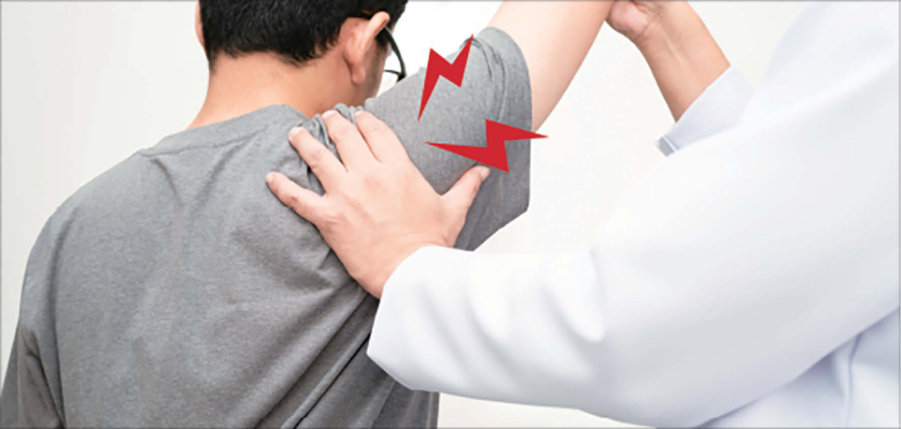 어깨 아프면 오십견?…전문의 진단·치료 필수 - 헤럴드경제